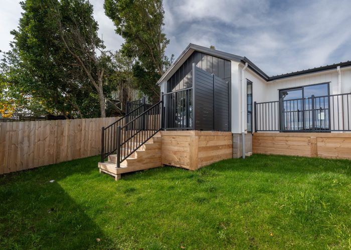  at 1/18 Church Road, Pukete, Hamilton, Waikato