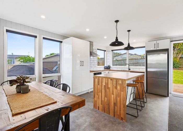  at 7 Sunset Drive, Te Puke