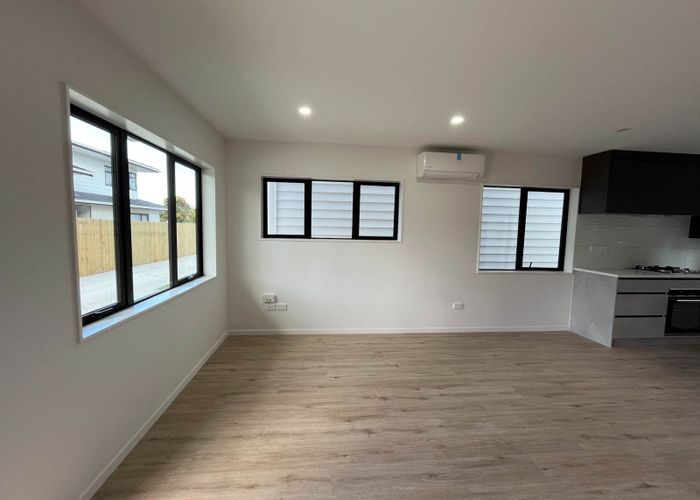  at 7D Chelburn Crescent, Mangere East, Manukau City, Auckland