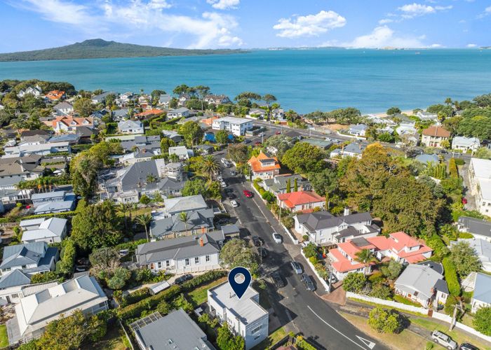  at 22 Grove Road, Devonport, North Shore City, Auckland