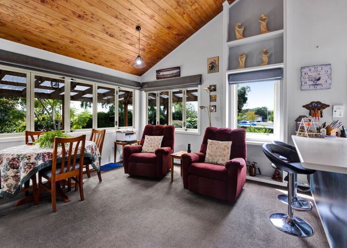  at 320C Frankley Road, Ferndale, New Plymouth