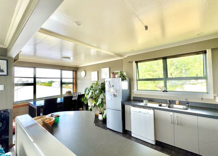  at 16 Argyle Street, Weston, Waitaki, Otago