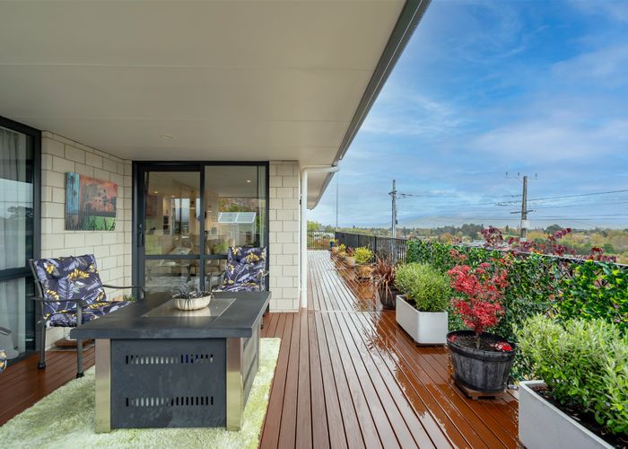  at 14A Clyde Street, Kinmont Park, Mosgiel