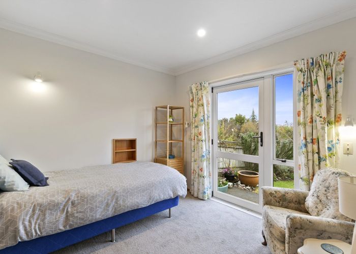  at 2/34 Allen Road, Raumati Beach, Kapiti Coast, Wellington