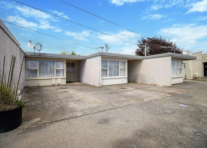  at 130 Carrington Street, Vogeltown, New Plymouth, Taranaki