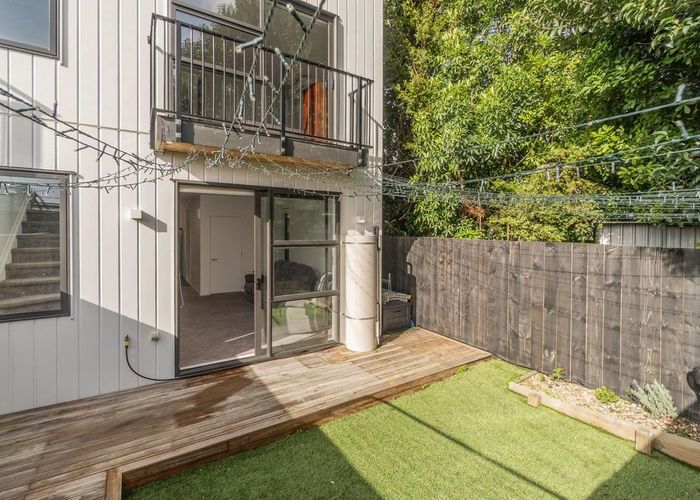  at 4A Montmere Avenue, Te Atatu Peninsula, Auckland