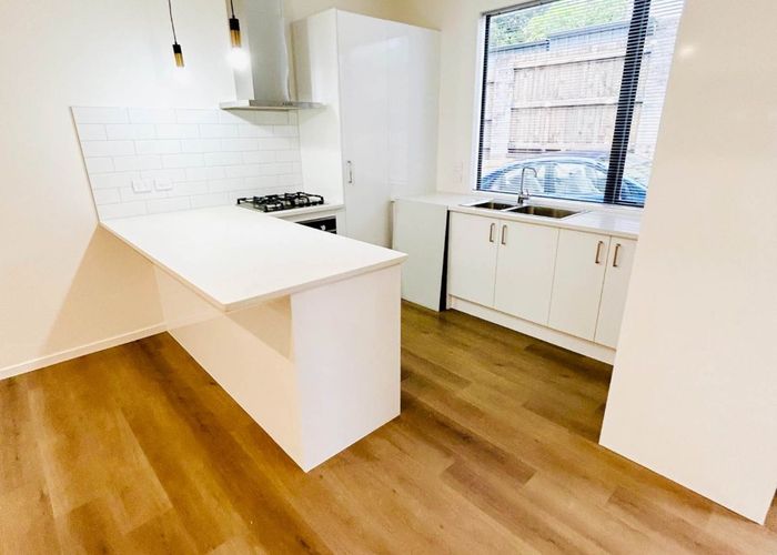  at 21B Andrew Road, Howick, Manukau City, Auckland