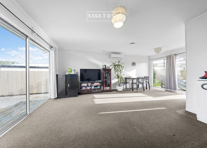  at 1/6 Ensor Place, Mangere East, Manukau City, Auckland