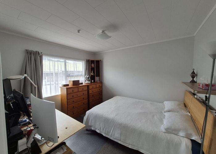  at 2/9 Whitley Avenue, Ebdentown, Upper Hutt, Wellington