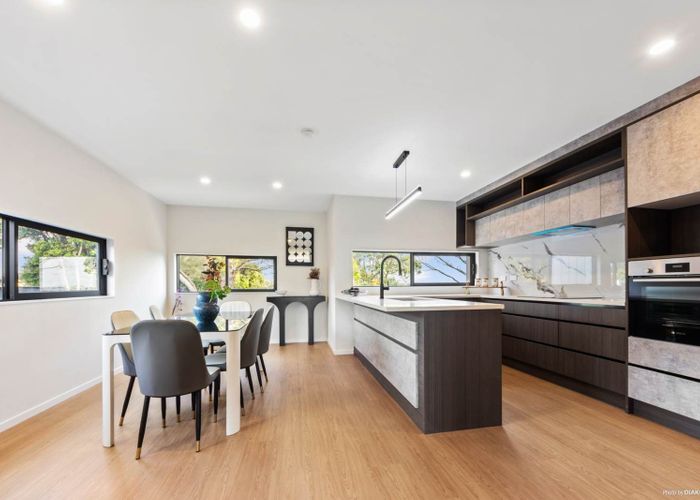  at 10B White Heron Drive, Massey, Waitakere City, Auckland