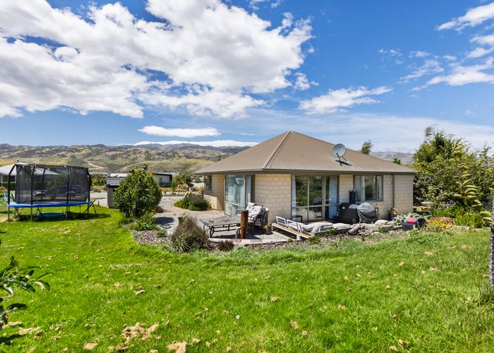  at 17 Missy Crescent, Mount Pisa, Cromwell