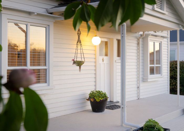  at 14 Bains Avenue, Hamilton East, Hamilton, Waikato
