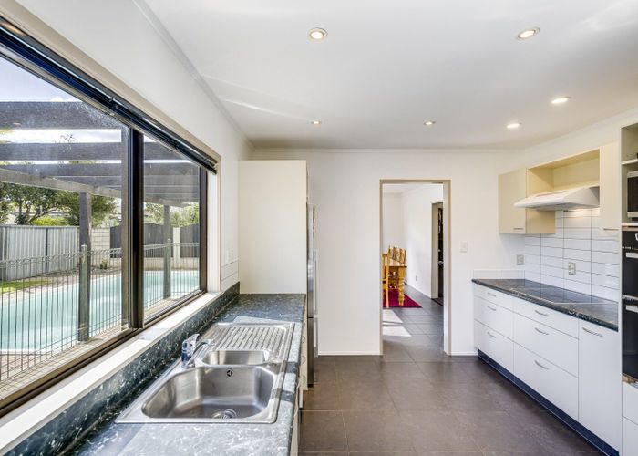  at 14 Bassett Place, Taradale, Napier, Hawke's Bay