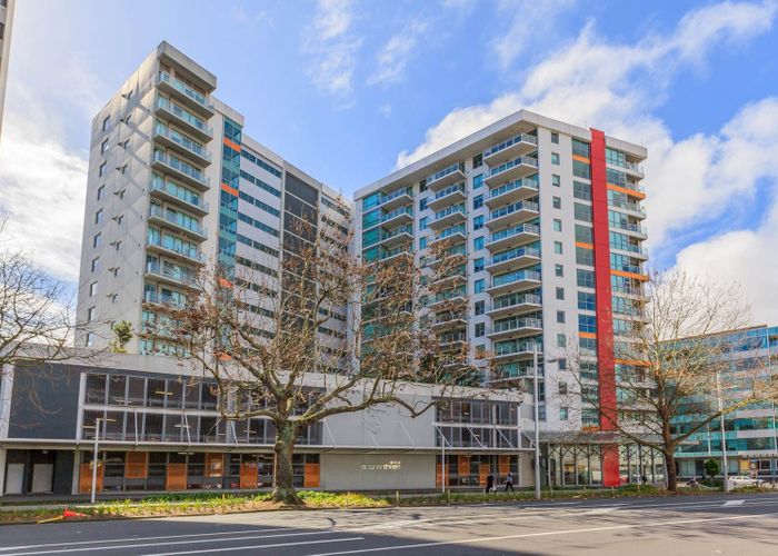  at 1004/30 Beach Road, City Centre, Auckland City, Auckland