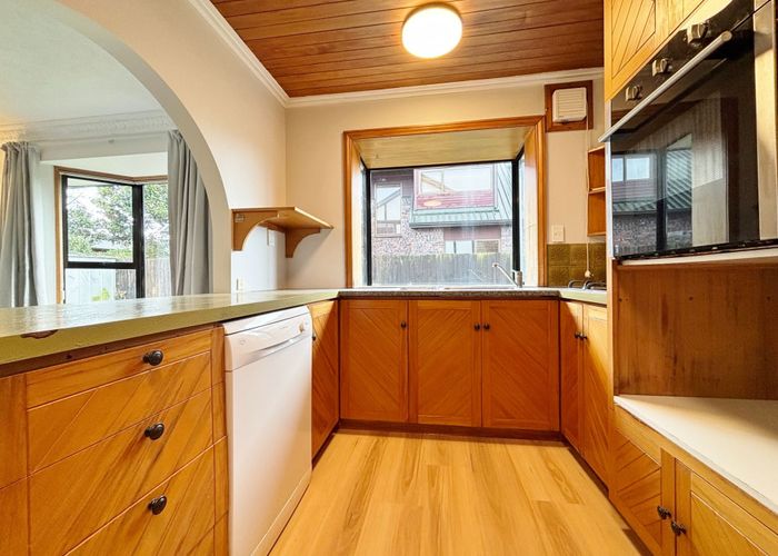  at 86 Memorial Av, Ilam, Christchurch City, Canterbury