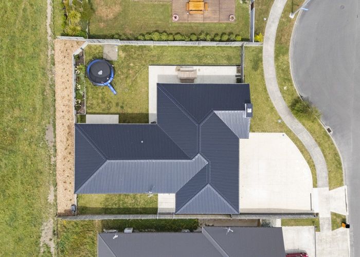  at 18 Atlantic Drive, Fitzherbert, Palmerston North
