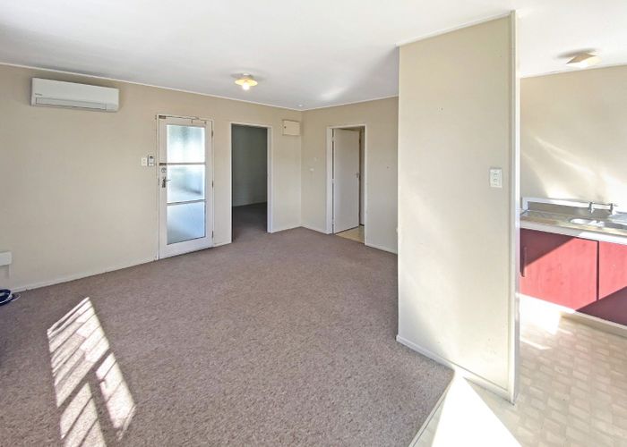  at 1B East Grove, Alicetown, Lower Hutt, Wellington