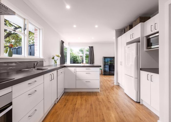  at 8C Kyeburn Place, Avonhead, Christchurch City, Canterbury