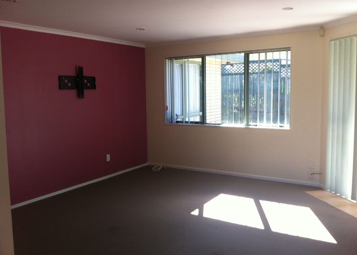  at 3 Frederick Reece Drive, The Gardens, Manukau City, Auckland