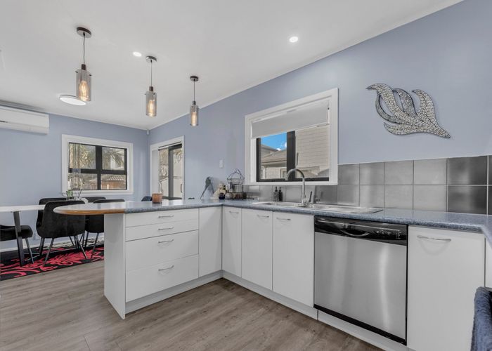  at 1B Walter Street, Mangere East, Auckland