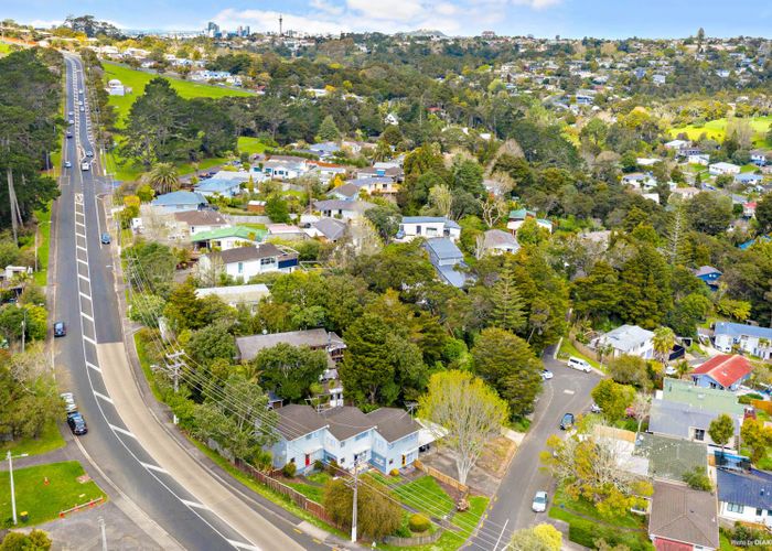  at 4 Vonnell Place, Birkdale, Auckland