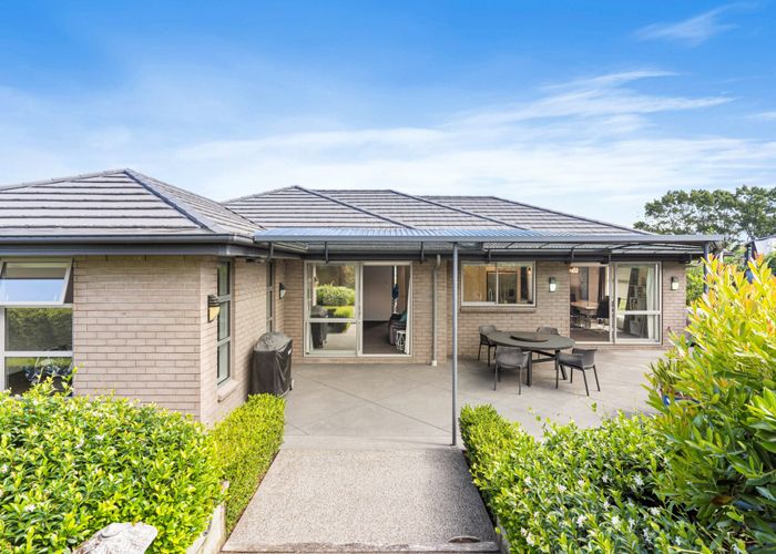  at 96 Parkhaven Drive, Rosehill, Papakura