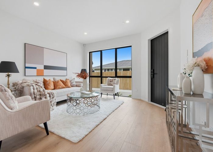  at 2/65 Apirana Avenue, Glen Innes, Auckland City, Auckland