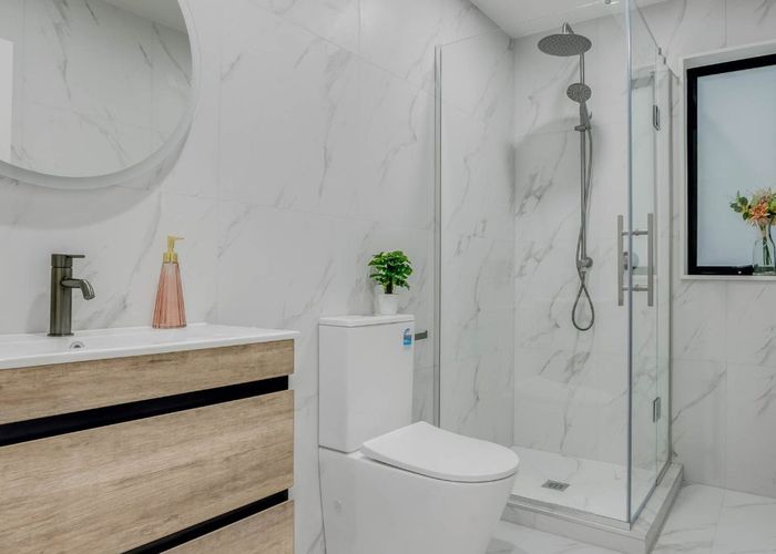  at 5/19 Calvert Avenue, Mangere East, Manukau City, Auckland