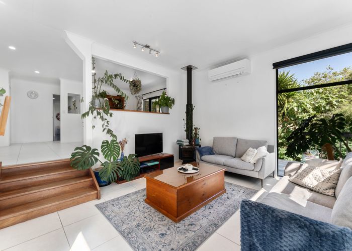  at 12B Kimberly Grove, Greenhithe, Auckland