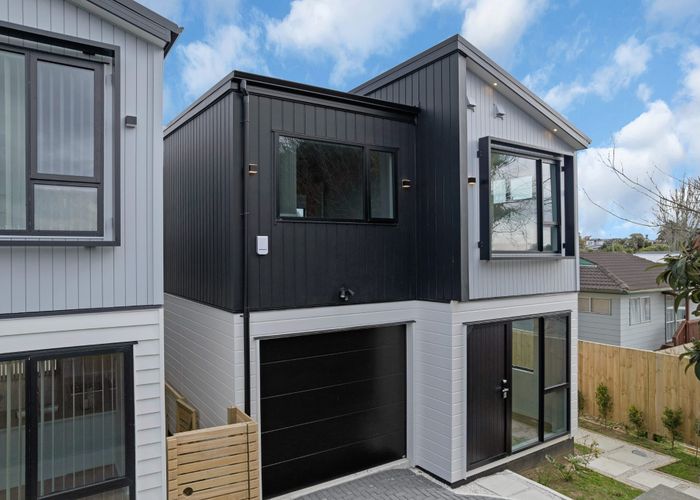  at 22 Justamere Place, Weymouth, Manukau City, Auckland