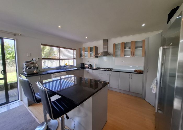  at 4 Hira Way, Hillsborough, Auckland City, Auckland