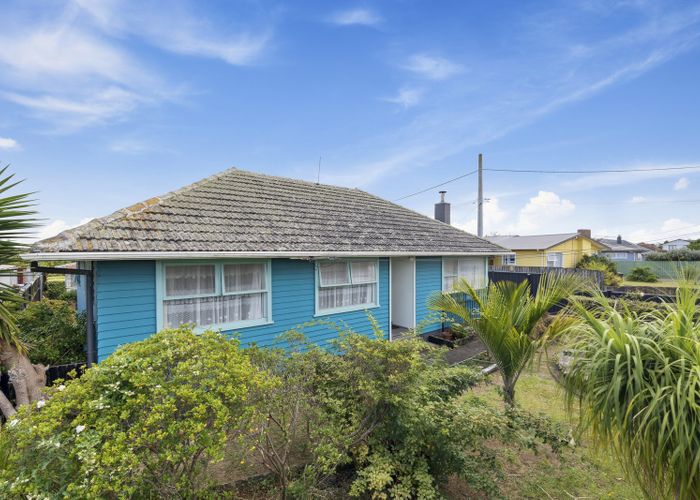  at 150 Hall Avenue, Favona, Auckland
