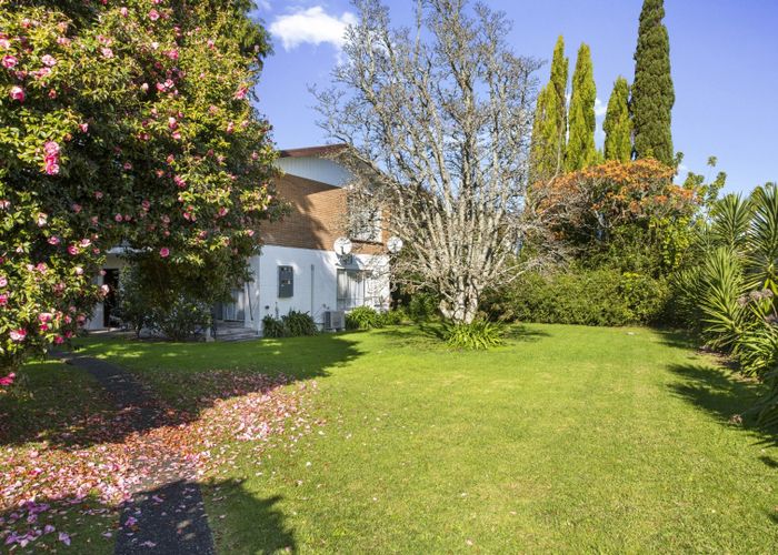  at 2/50 Te Kanawa Crescent , Henderson, Waitakere City, Auckland
