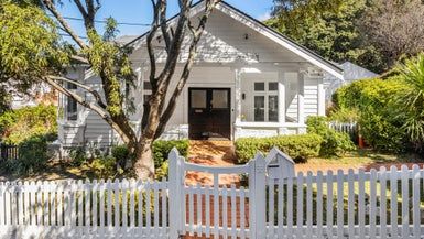  at 33 Orchard Street, Wadestown, Wellington