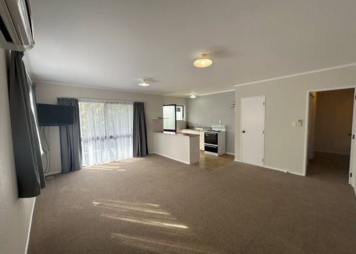  at 520B Papamoa Beach Road, Papamoa Beach, Tauranga, Bay Of Plenty