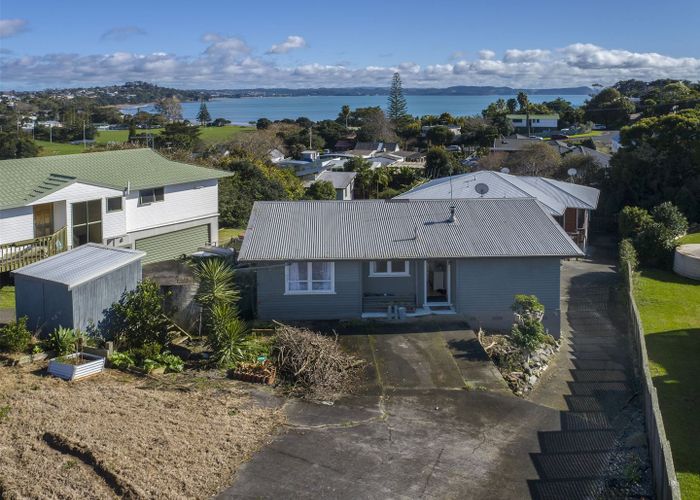  at 4A Kathy Terrace, Stanmore Bay, Whangaparaoa