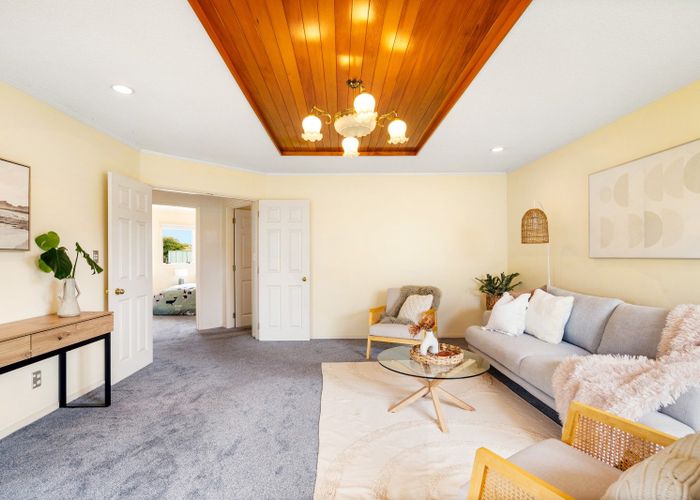  at 11B Cheval Place, Taradale, Napier