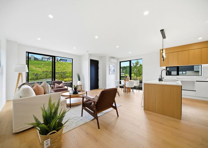  at 15 Nerita Place, Long Bay, North Shore City, Auckland