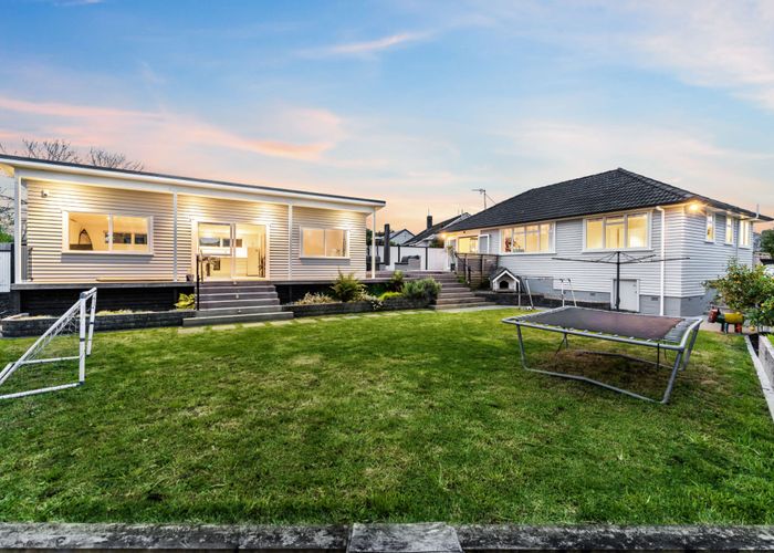  at 12 Bromley Place, Glen Innes, Auckland