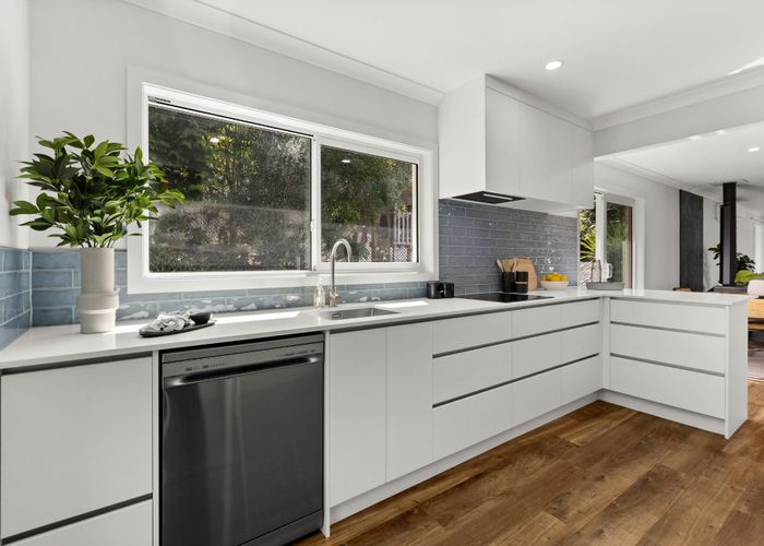  at 14 Priestley Road, Bluff Hill, Napier, Hawke's Bay