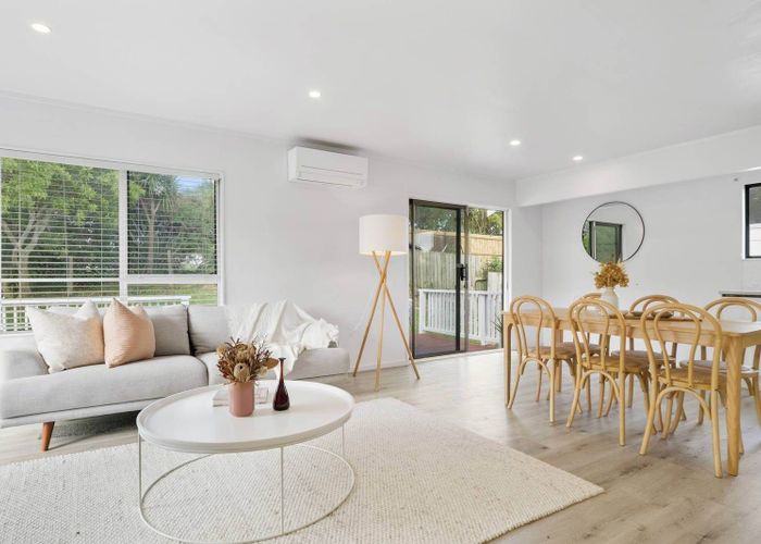  at 2/69 Simon Ellice Drive, Bayview, Auckland