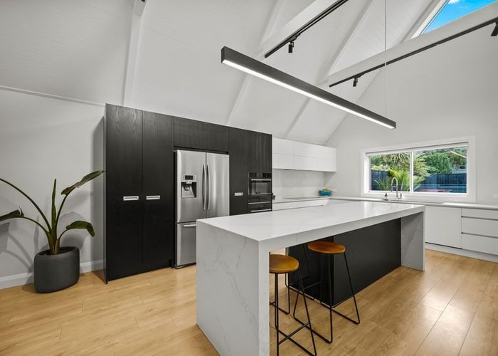 at 21 Lloyd Avenue, Mount Albert, Auckland