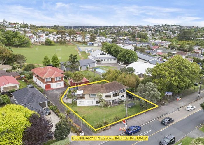  at 324 Blockhouse Bay Road, Avondale, Auckland