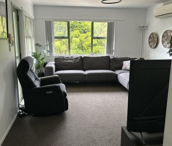  at 3 Pounamu Avenue, Greenhithe, North Shore City, Auckland