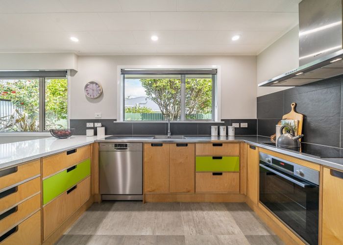  at 1A Bracken Street, Wallaceville, Upper Hutt, Wellington