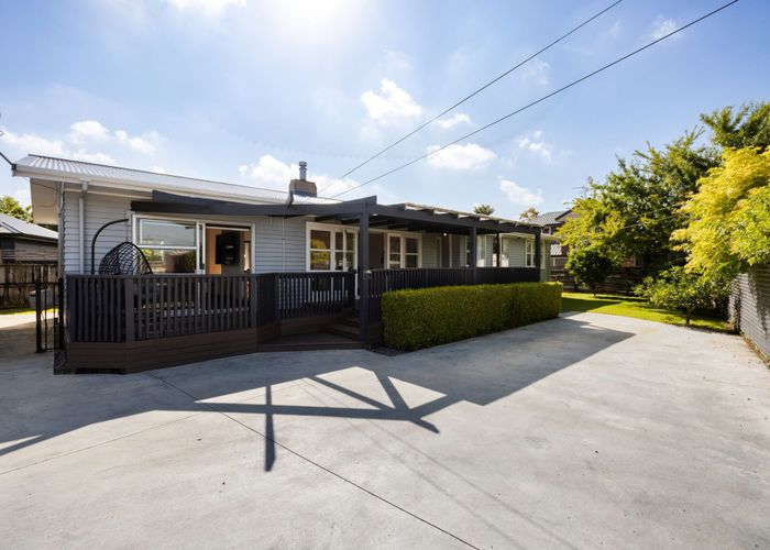  at 13 Kingsley Street, Saint Andrews, Hamilton, Waikato