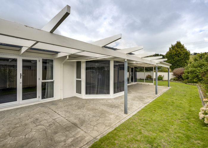  at 3 Lowndes Place, Taradale, Napier