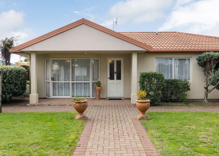  at 126 Collins Road, Melville, Hamilton, Waikato