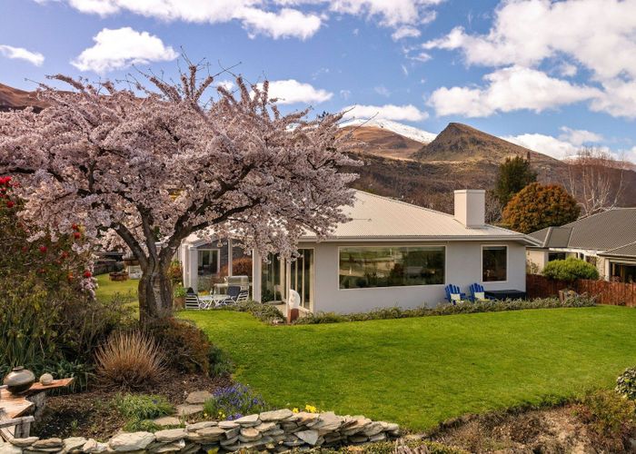  at 4 Shaw Street, Arrowtown, Arrowtown