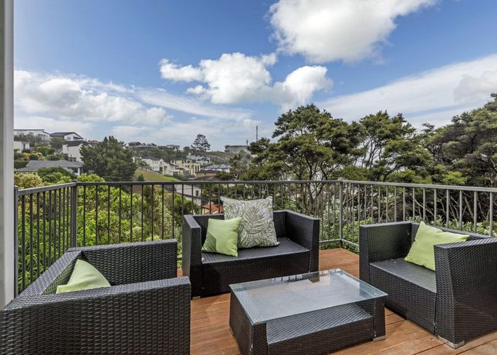  at 487A East Coast Road, Murrays Bay, North Shore City, Auckland